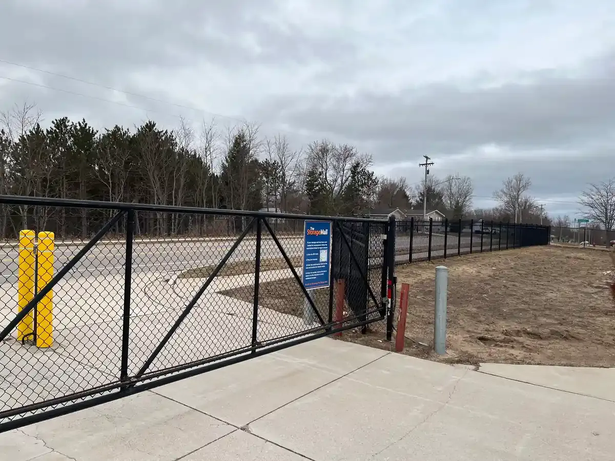 gate for storage facility
